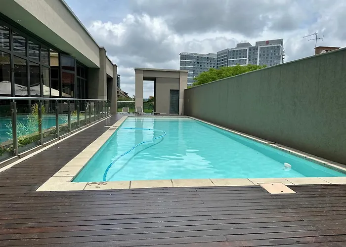 Kmg Apartments At Sandton Skye
