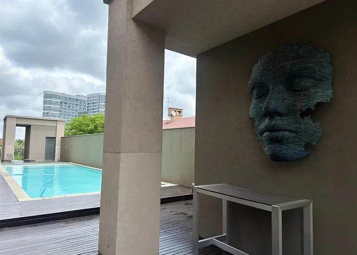 Kmg Apartments At Sandton Skye